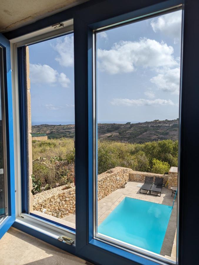 Sea Holly Gozo Bed & Breakfast Надур Екстериор снимка