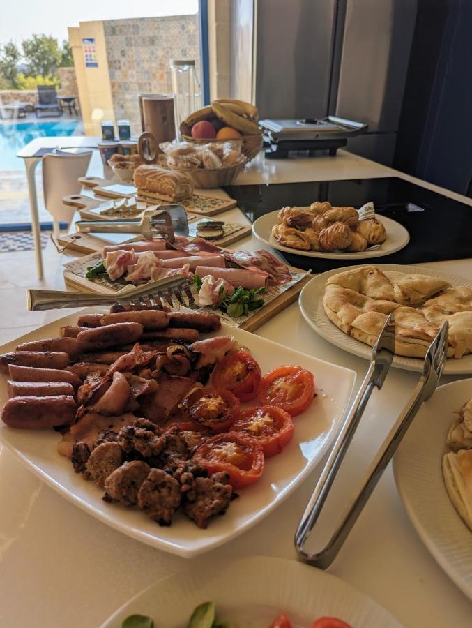 Sea Holly Gozo Bed & Breakfast Надур Екстериор снимка